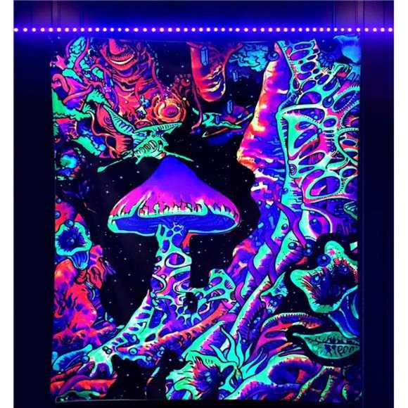 Blacklight 30x40 Mushroom Tapestry, Fantastic Upright Tapestry Glow In The Dark - Picture 1 of 6